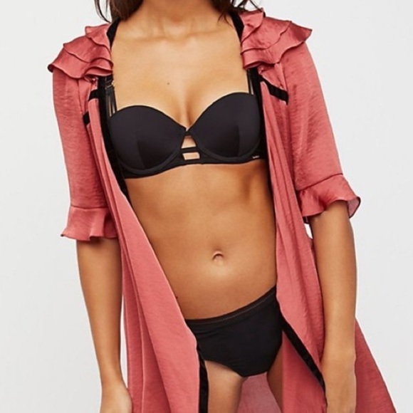 𝅺FOR Love and Lemons Mauve Satin Ruffled Wrap Robe Velvet Trim NWT - Picture 1 of 10